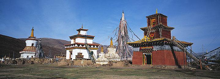 3799元！AMD发布最强游戏CPU锐龙7 9800X3D